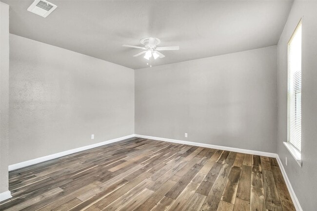 Photo - Cute 2 Bedroom! House