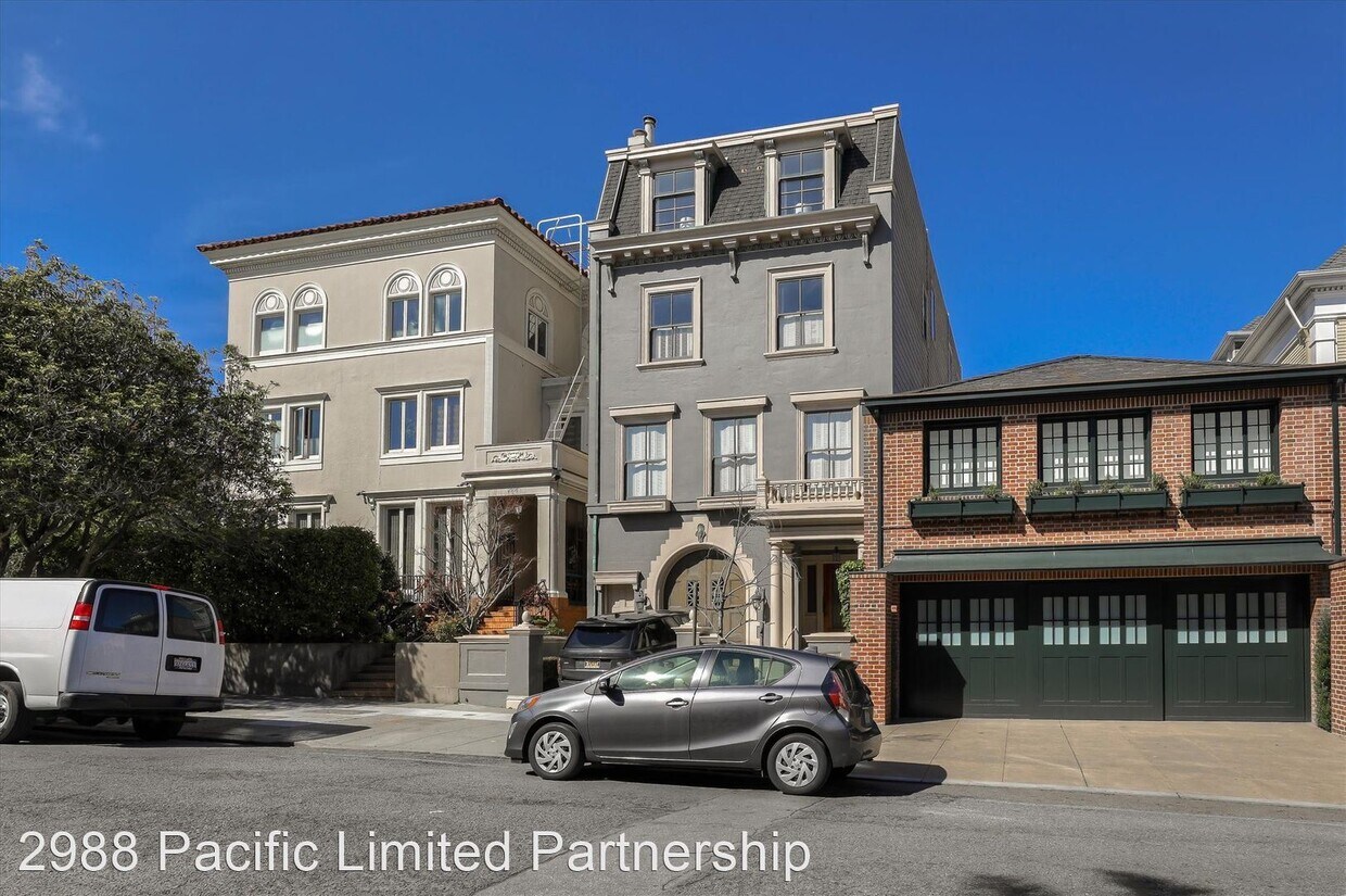 Primary Photo - 2988 Pacific Ave