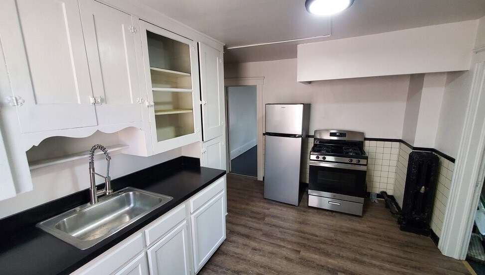 Little Italy Student Housing – photo 1
