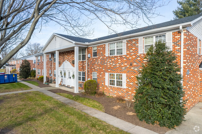 Building Photo - Wyncote Apartments