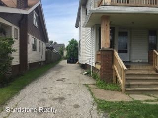 Building Photo - 3516 W 98th St