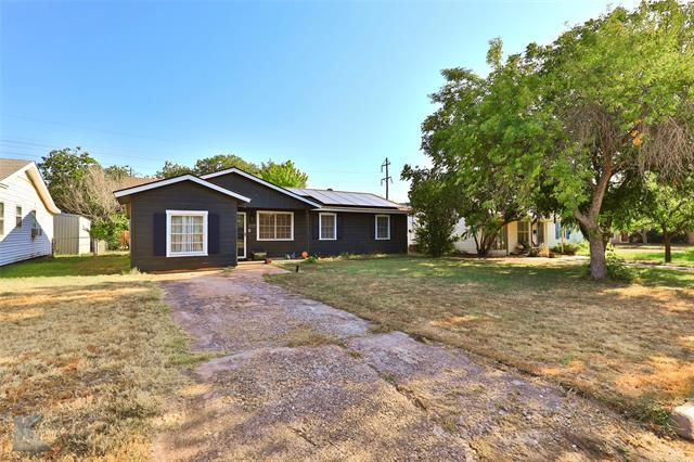 Building Photo - 2610 S 39th St