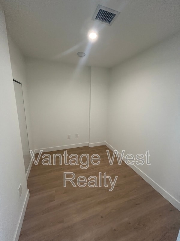 Building Photo - 1626 Water St