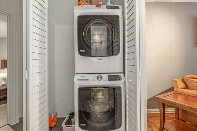 Foto del edificio - 1846 N Lincoln Ave