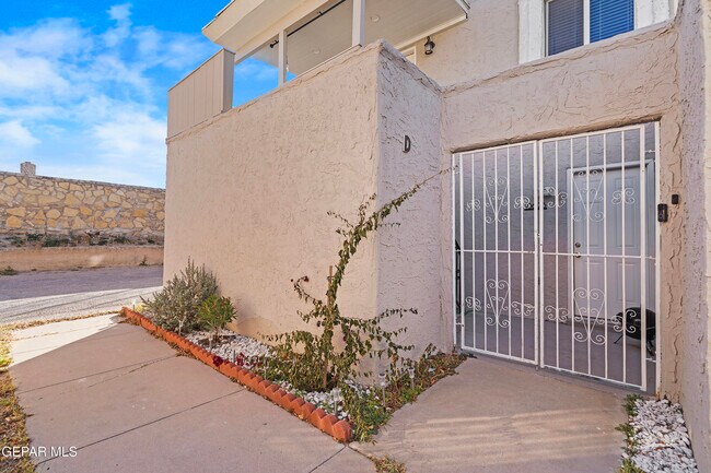 Foto del edificio - 10628 Springwood Dr