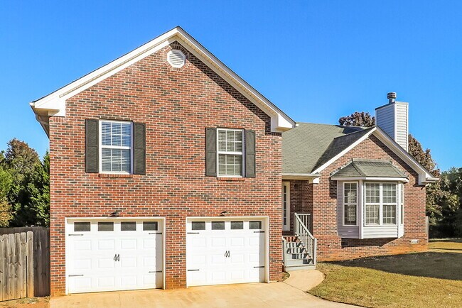 Foto del edificio - 503 Bentley Way