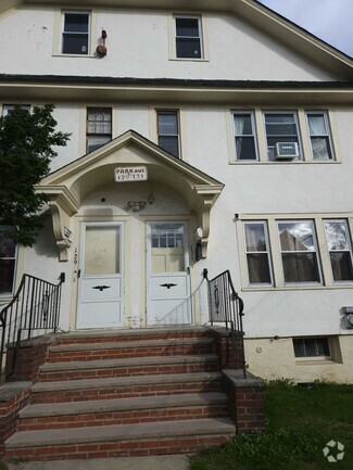 Building Photo - 129-131 Park Ave