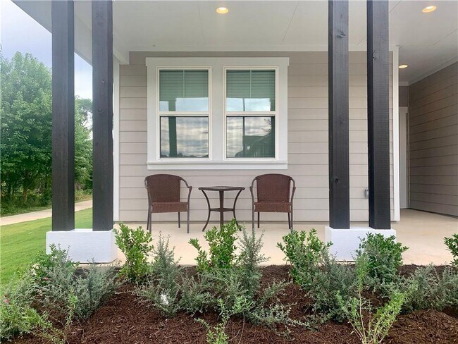 Building Photo - 244 Quemado Dr
