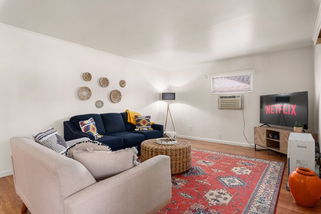 Foto del edificio - 585 1st St