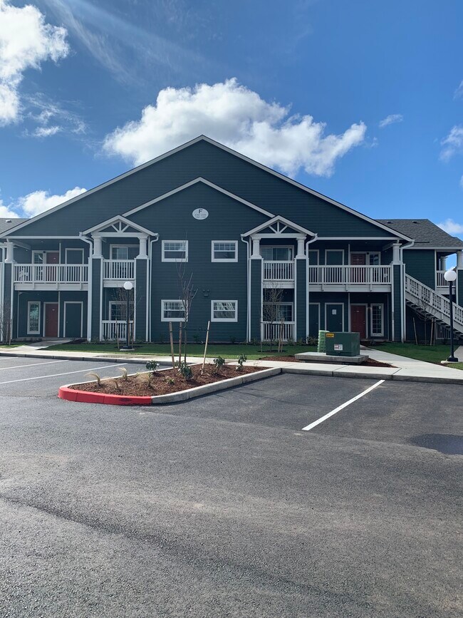 McKinney Lane Apartments Apartments in Lebanon, OR