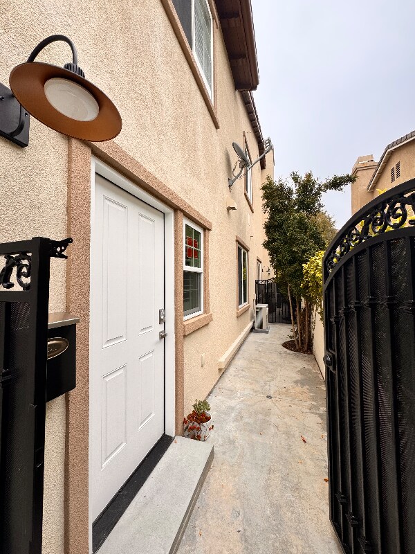 Foto del edificio - 41 Via Cancion