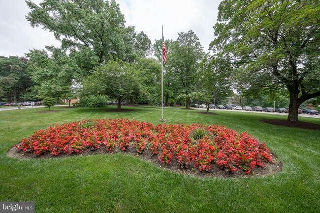 Foto del edificio - 7900 Old York Rd