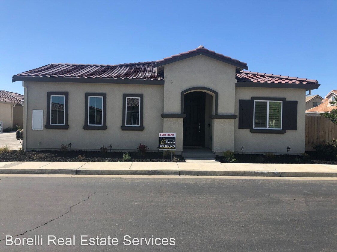 2 br, 2 bath House 869 Grace Dr. House Rental in Los Banos, CA