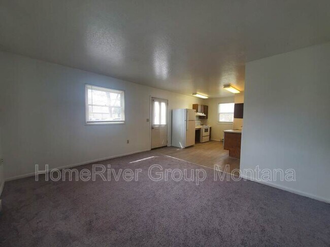 Building Photo - 1320 Byron St