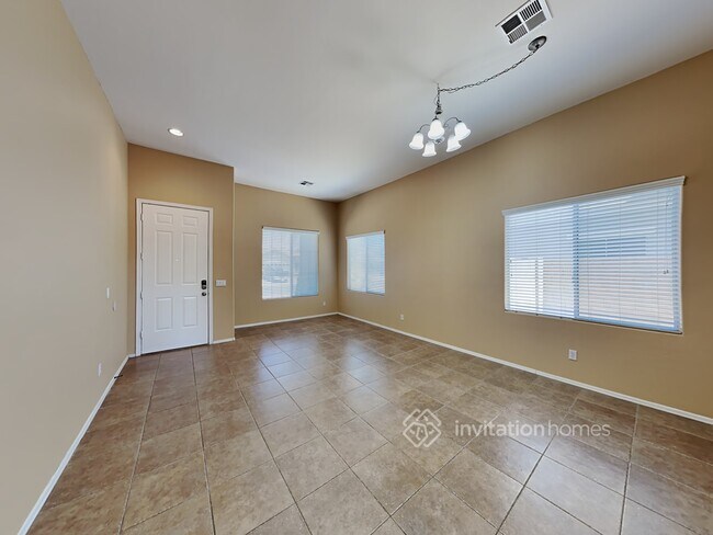 Foto del edificio - 1441 E Thornton Ave