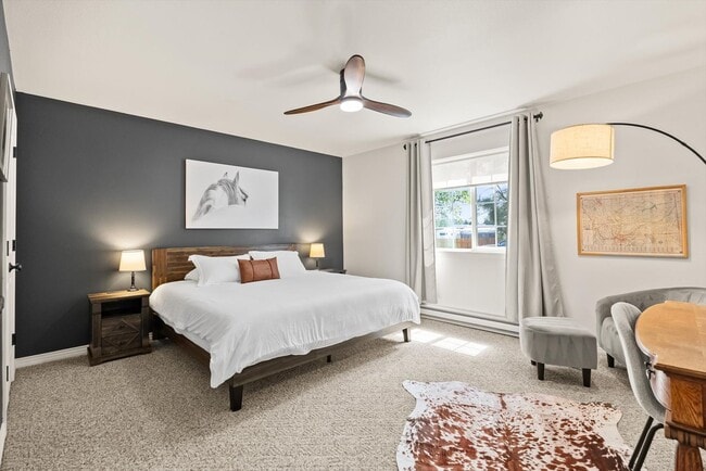Foto del edificio - Glacier Chalet – Cozy Columbia Falls Retre...