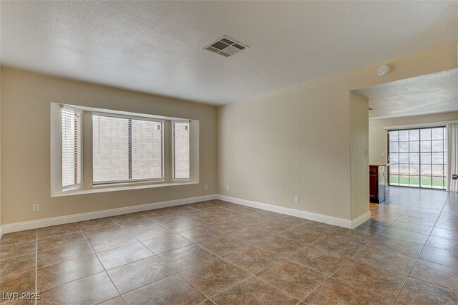 Building Photo - 9540 Sunken Reef Cir