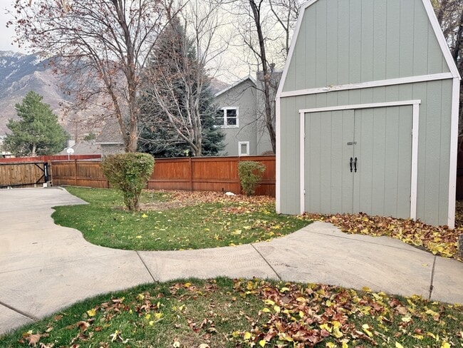 Photo - 1729 Colchester Ct House