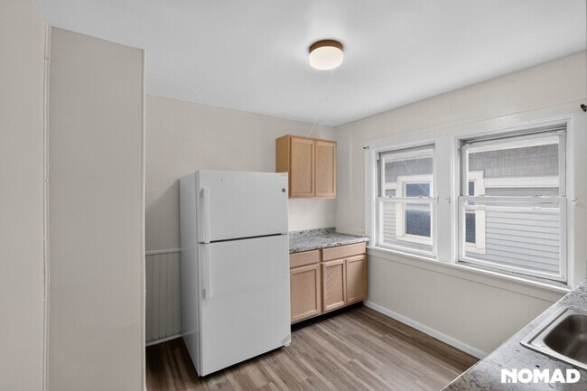 Foto del edificio - 150 Stillwell Ave