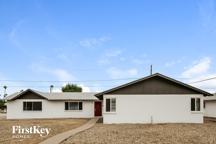 Foto principal - 5361 N 61st Dr