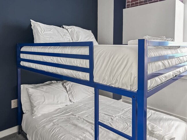 Building Photo - 1141 N 4th St