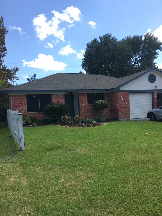 2509 33rd Ave N, Texas City, TX 77590 - House for Rent in Texas City ...