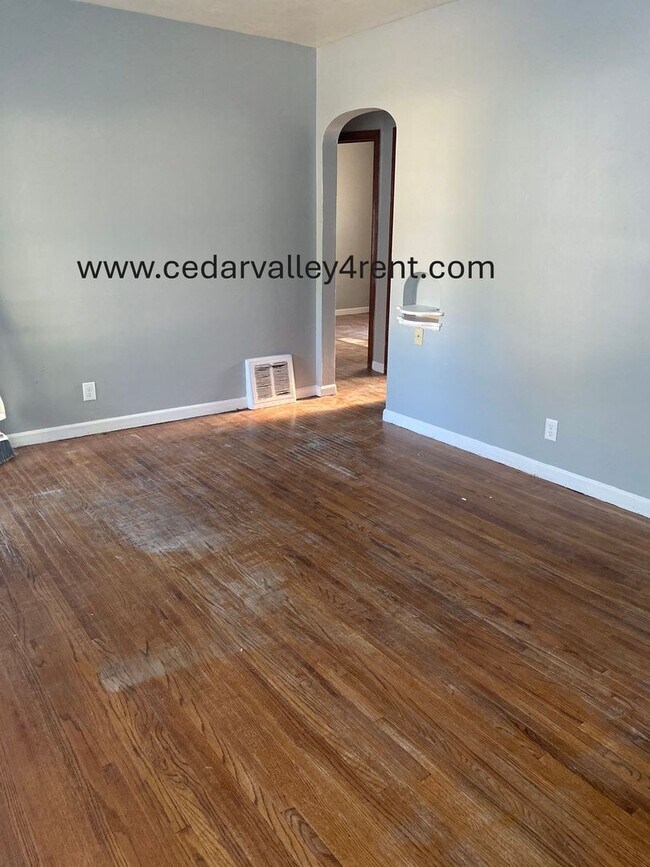 Foto del edificio - 320 Boston Ave