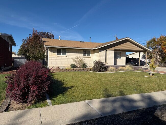 Photo - 8060 830 E House