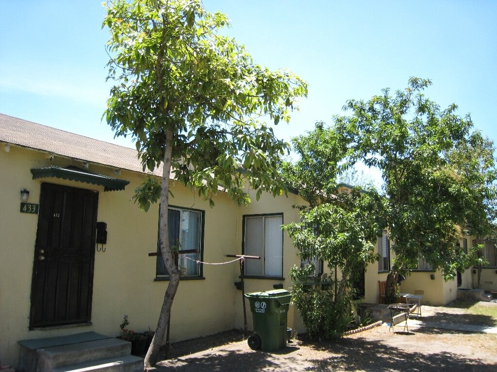 Foto principal - 433-439 S Wilmington Ave