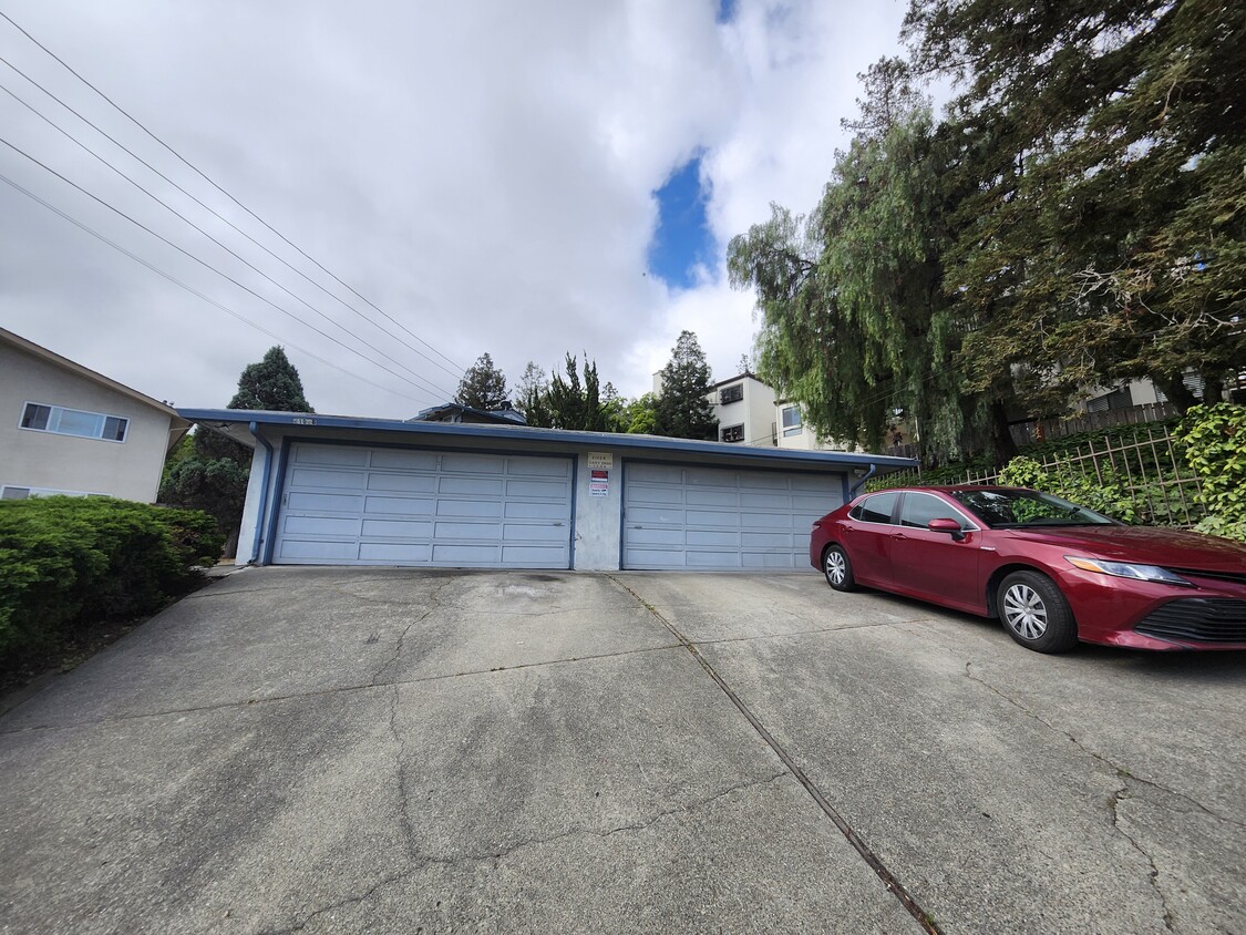 Primary Photo - 21028 Gary Dr