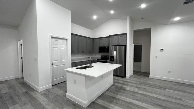 Building Photo - 14927 SW 63rd Ct