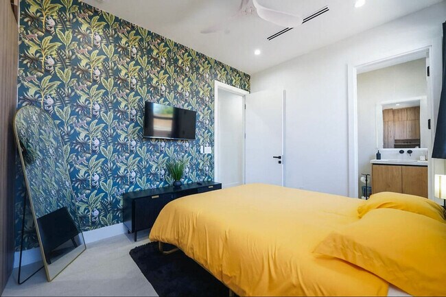 Foto del edificio - 1812 Miami Rd