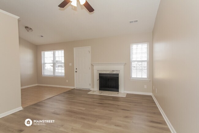 Building Photo - 1731 Hudson Graham Ln