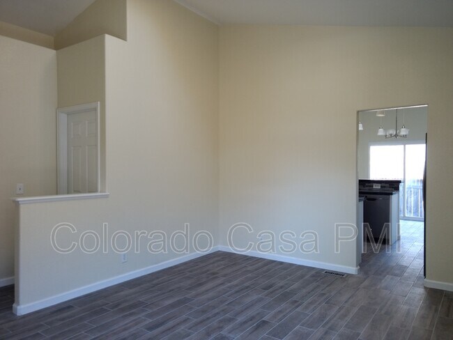 Building Photo - 924 Samuel Point