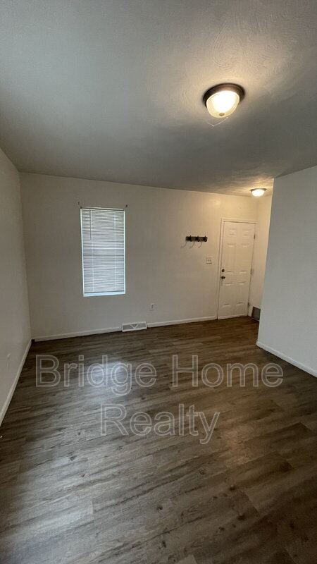 Building Photo - 62 Whiteman Ave