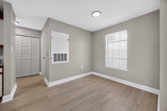 Foto del edificio - Ridgeview Townhomes