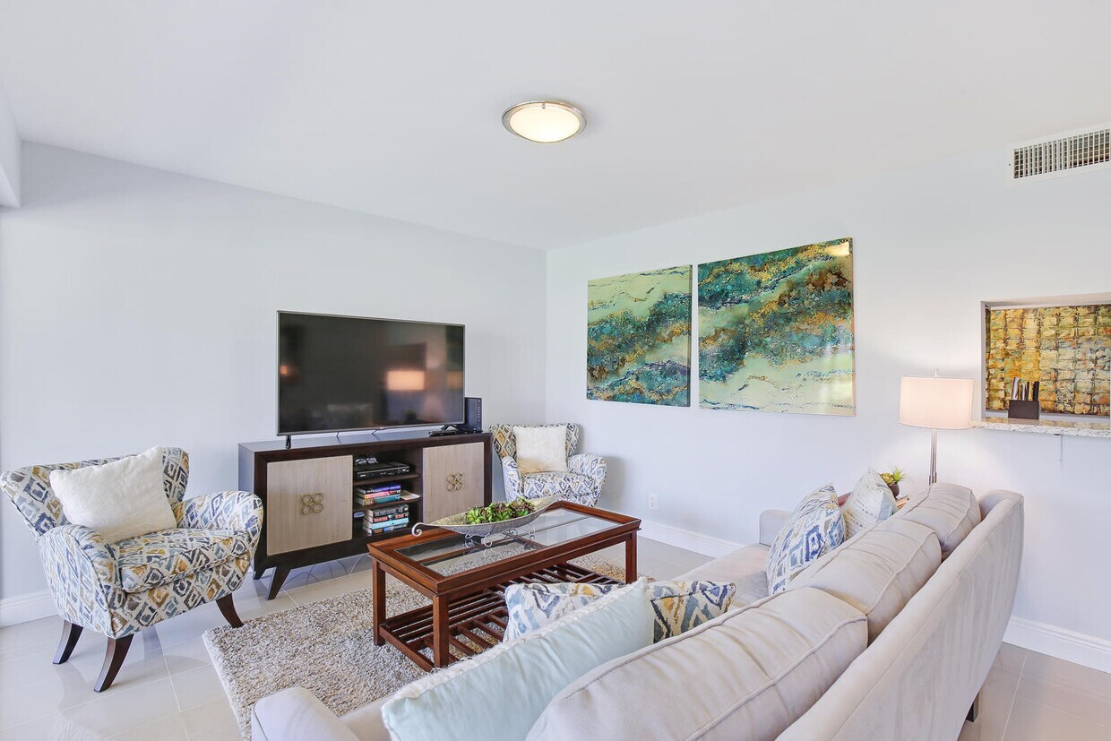 1605 US1 Unit 105m2, Jupiter, FL 33477 Condo for Rent in Jupiter, FL