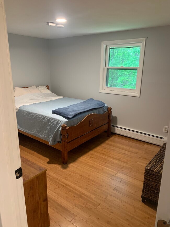 Bedroom - 106 Pineview Ter