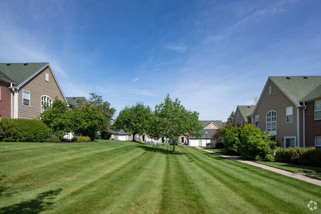 Immaculate lawns - Wexford on the Green