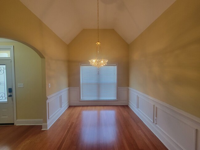 Building Photo - Barrett Place - Columbia County
