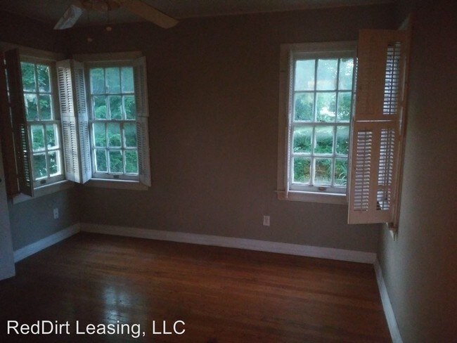 Building Photo - 3 br, 2 bath House - 2529 SE 47th ST