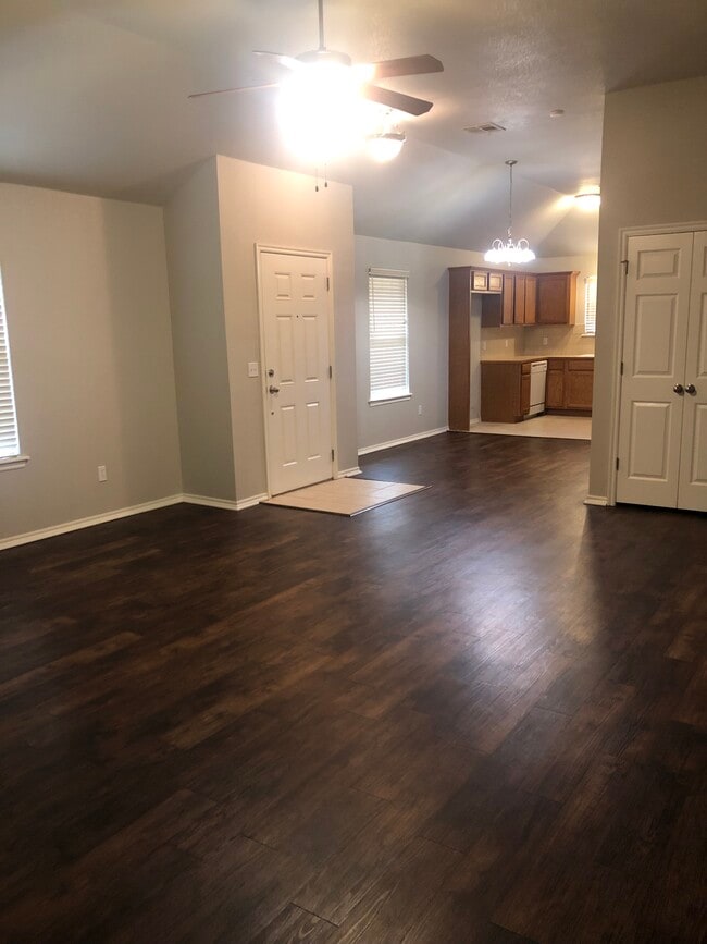 Building Photo - 509 Cherokee Gate Dr
