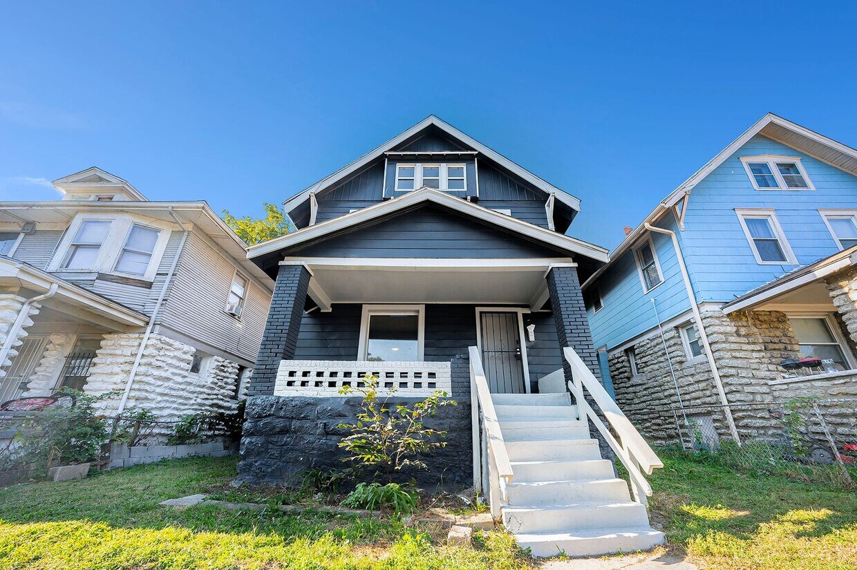 Foto principal - 5 Bedroom Home Near Central Park and Centr...