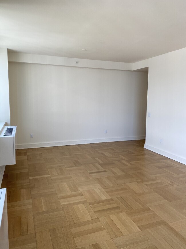 The Ashley Apartments New York, NY