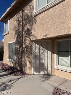 Building Photo - 3819 Terrazzo Ave