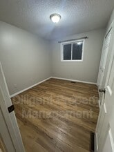 Building Photo - 641 Fortye Dr