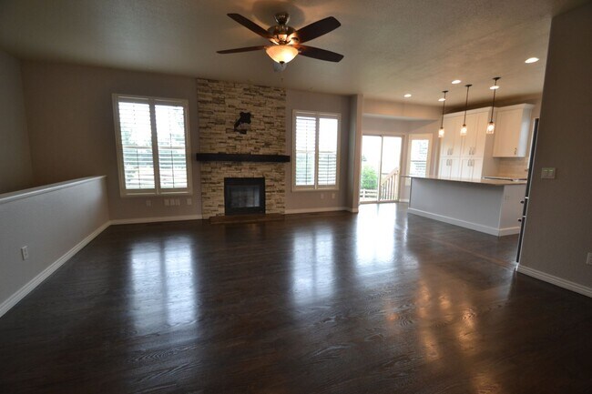 Foto del edificio - 2721 Crooked Vine Ct