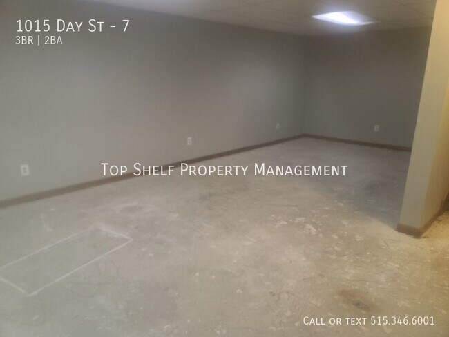 Building Photo - 3 Bedroom, 1.5 Bath now available!