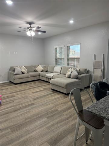 Foto del edificio - 860 Moonwake Dr