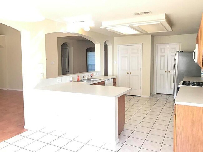 Building Photo - 8206 Cherryshire Ct